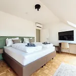 Gh Luxury Graz, Goesser Haus * グラーツ