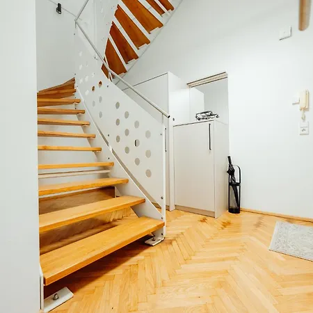Gh Luxury Graz, Goesser Haus Apartamento